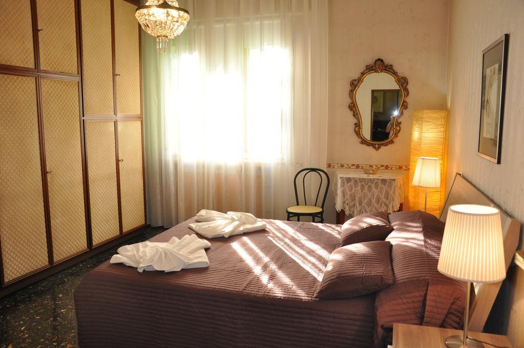 B&B Villa Marsa Bologne Chambre photo